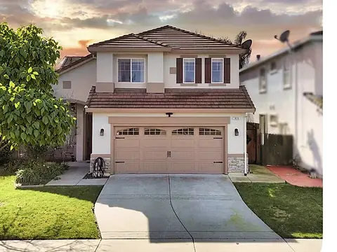 Four-bedroom downtown home Xenstay co-hosts in West Sacramento, California